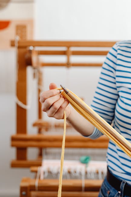 Knitting and Weaving Loom Kits expert review